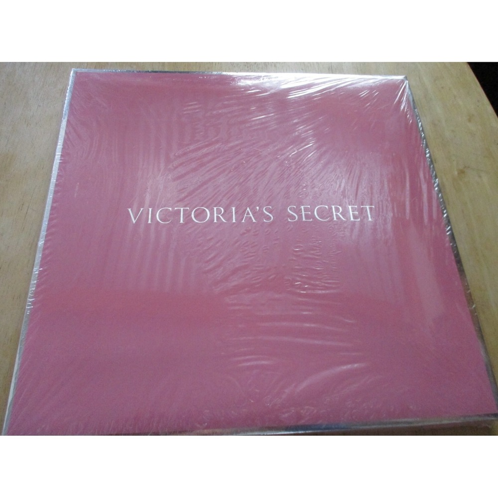 RARE Victoria's Secret Pink Logo Shopping Gift Box 10"x10" Sealed